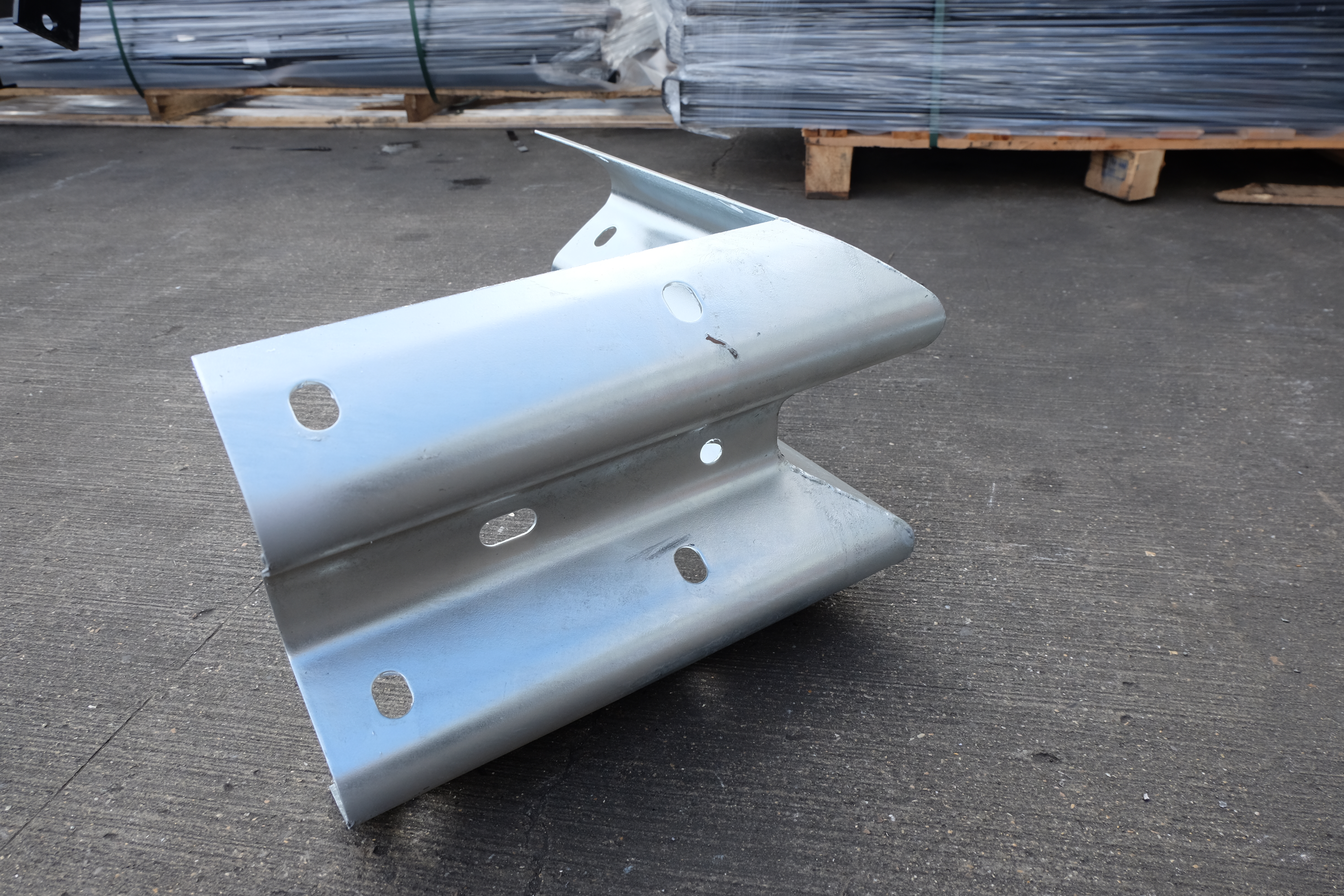 90 Degree External Corner for armco barrier